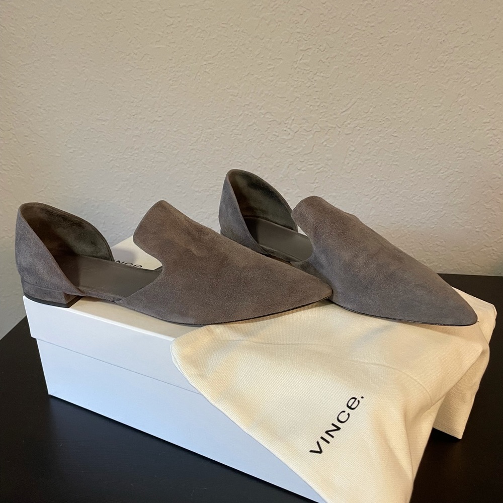 Vince Damris Flats! Absolutely stunning, sold out everywhere!